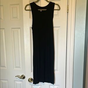 Aerie Black Scoop Neck Sleeveless Midi Dress